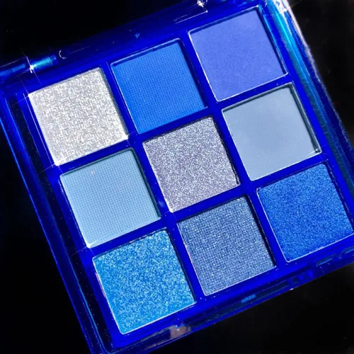 Vista 8 de Paleta de sombras de ojos de 9 colores negro ahumado mate con purpurina, sombra de ojos duradera impermeable para niñas y mujeres