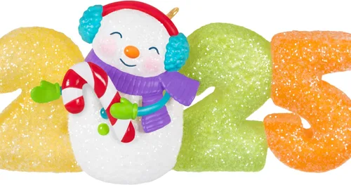 Vista 5 de Hallmark Keepsake Adorno de Navidad 2025, Década Dulce 2025, Regalos de Coleccionistas de Muñecos de Nieve