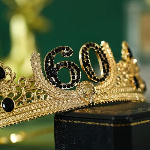 Vista 6 de Corona de rey de cumpleaños número 60 y banda de rey de cumpleaños, regalos de cumpleaños 60 para hombres, decoración de fiesta de cumpleaños