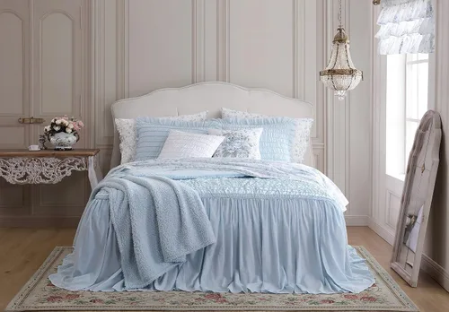 Vista 2 de Shabby Chic® - Colcha tamaño King, ropa de cama de algodón suave con fundas a juego, decoración del hogar bellamente drapeada para todas