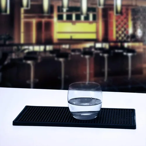 Vista 6 de KINJOEK Tapete de barra de 6 x 12 pulgadas, tapete de goma antideslizante para secado de derrames, para encimera, cóctel, barman café, bebidas