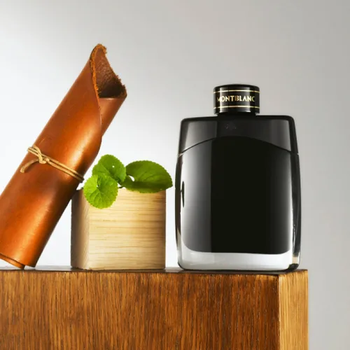 Vista 4 de MONTBLANC - Legend Eau de Parfum Jumbo Spray - Fragancia para hombre - Fougere Aromatic Woody - Con notas de bergamota, jazmín y musgo de roble