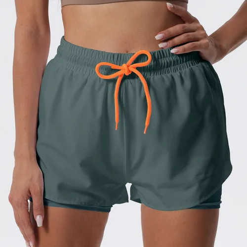 Vista 2 de YOAKUKA Pantalones cortos de entrenamiento 2 en 1 para mujer, para gimnasio, yoga, correr, ciclismo, tenis, faldas de verano