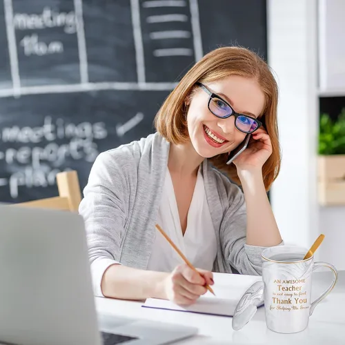 Vista 2 de Geiserailie Regalo de agradecimiento para profesores para mujeres, divertido taza de café de graduación de agradecimiento para profesores, taza