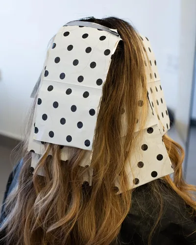 Vista 3 de Framar Láminas de pelo de lunares para resaltar, lámina de pelo desplegable para resaltar el cabello, láminas de resaltado para cabello, hojas