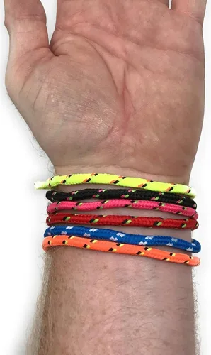 Vista 4 de Funiverse Paquete de 200 pulseras trenzadas de la amistad, surtido de 6 colores, colores neón brillantes para regalos de fiesta, carnavales
