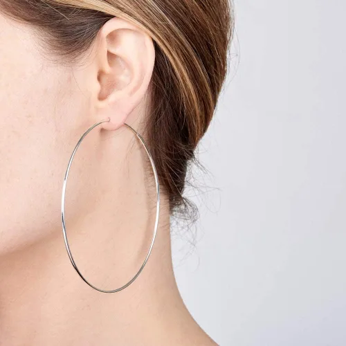 Vista 2 de Amberta® Aretes de plata de ley 925 con círculos finos y sin fin. Tamaño del diámetro: 20 30 40 60 2.953 in