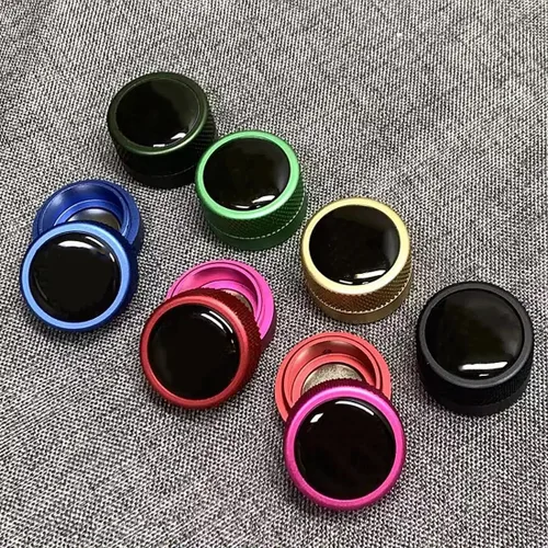 Vista 7 de TAOM - Soporte para tiza de billar, herramienta práctica redonda, accesorios de billar, mini estuche magnético para punta de tiza, contenedor