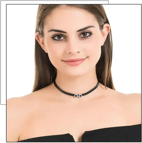 Vista 2 de MOOSKI Black Choker Necklace for Women,Adjustable Leather Velvet Choker Collar Pendant Necklace, Goth Jewelry Gifts for Girls.
