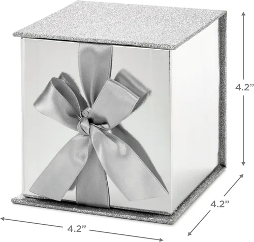 Vista 7 de Hallmark Caja de regalo pequeña con lazo y relleno de papel triturado (caja de regalo Silver Signature de 4 pulgadas con purpurina) para bodas