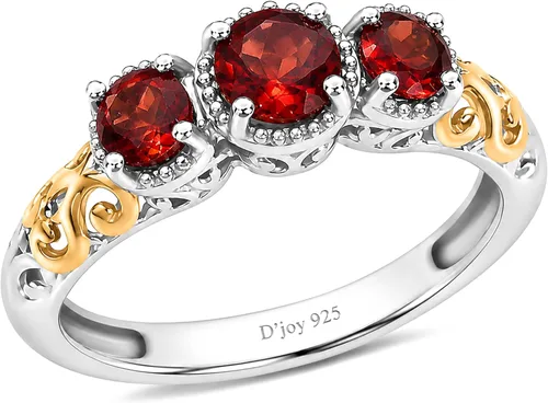 Vista 9 de 3 Stone Garnet Ring Silver with 14K Gold Plating January Birthstone Ring Cojín.