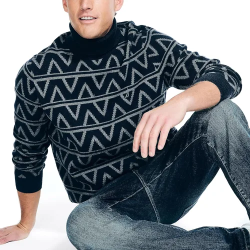 Vista 4 de Nautica Men's Sustainably Crafted Turtleneck Sweater