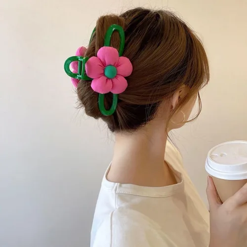 Vista 4 de QTMY Pinzas para el pelo de flores rosas, pinzas para el cabello, pinzas de sujeción fuerte, pinzas de garra de mandíbula, pinzas para el cabello