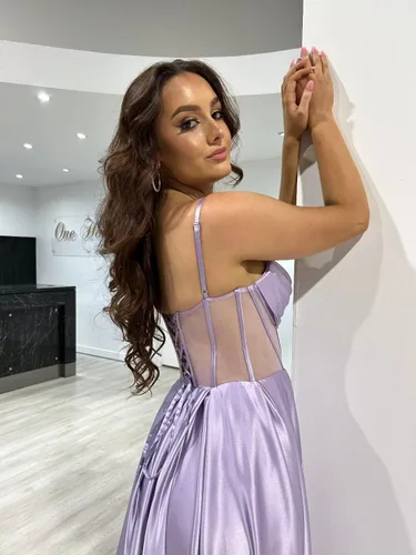 Vista 2 de TIRAS Vestidos de fiesta de satén con tirantes delgados para mujer, 2023, corsé largo con diamantes de imitación divididos, vestido de noche formal