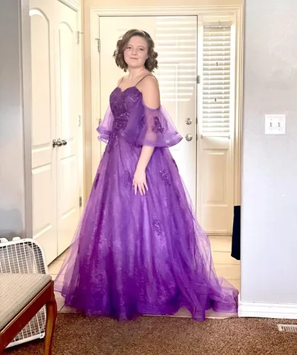 Vista 5 de pfectdy Vestidos de fiesta de tul con tirantes delgados, apliques de encaje, vestidos de baile con manga hinchada para mujer, vestidos de fiesta