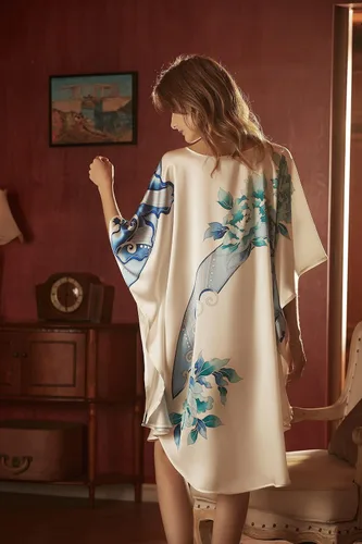 Vista 3 de 100% seda de morera pura diseño de murciélago 2 en 1, un exquisito vestido de túnica camisón lujoso, tamaño libre con gran tamaño también