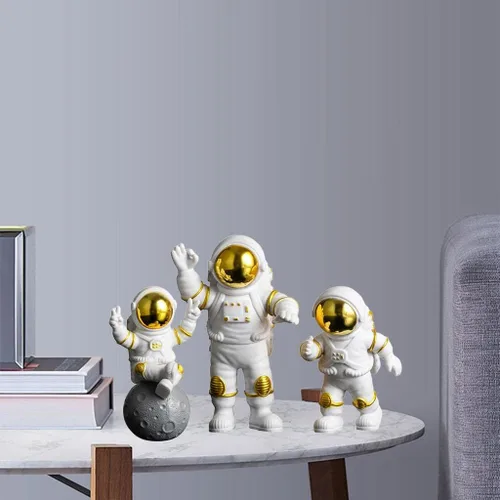 Vista 5 de 3 unids PVC astronauta estatuilla hombre espacial escultura abstracta decoración de la torta decoración del hogar niño regalo de cumpleaños (dorado)