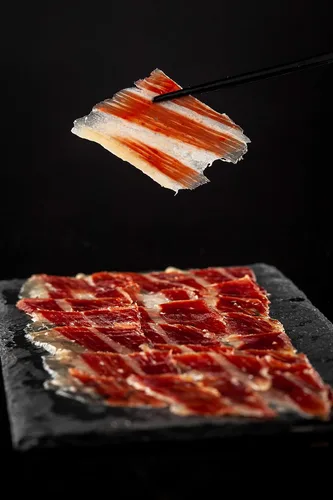 Vista 5 de GAMA LIBRE DE JAMÓN BIO 100% IBÉRICO DE BELLOTA (Bone-in) by Fermín