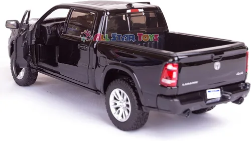 Vista 7 de Dodge Ram 1500 Crew Cab Laramie, Negro, 2019, Modelo de Coche, Motormax 1:24