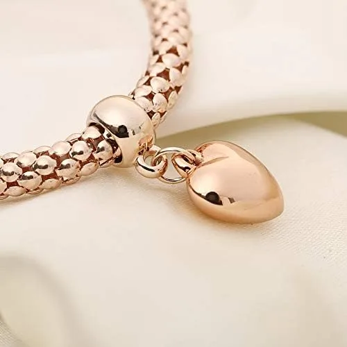 Vista 4 de Mint & Lily Pulsera de metal con corazones sólidos, Metal, Sin gemas.