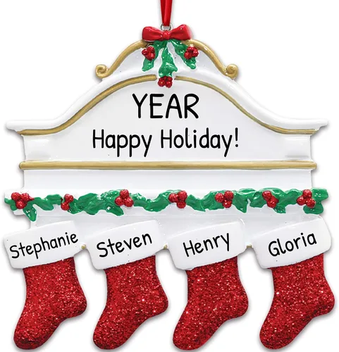 Vista 15 de Adornos de Navidad familiares personalizados – Medias de Navidad personalizadas con nombres, regalos para parejas, adornos 2024, nuestra primera