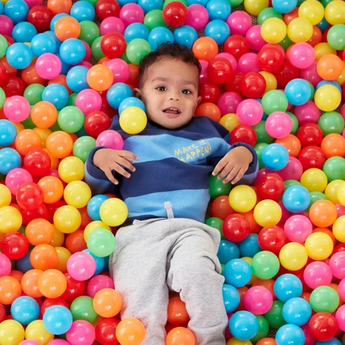 Vista 7 de Amazon Basics - Bolas de plástico para piscinas sin BPA con bolsa de almacenamiento, 1000 bolas (2.3 pulgadas de diámetro), colores brillantes