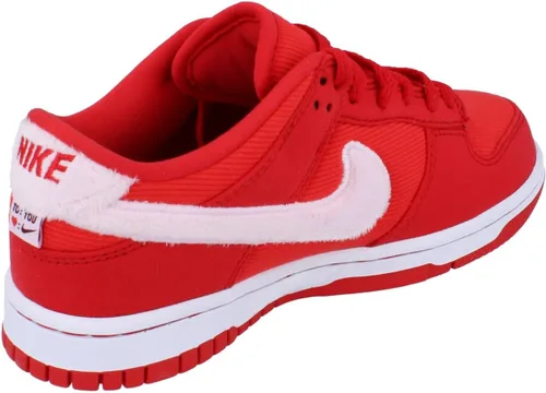 Vista 234 de Nike Kid's Dunk Low Sneaker