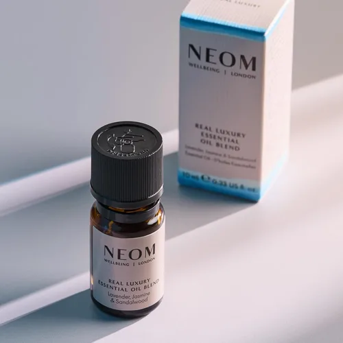 Vista 5 de NEOM - Mezcla de aceites esenciales, 0.3 fl oz Lavanda, jazmín y sándalo Aceites difusores de aromaterapia con mezcla de aceites esenciales