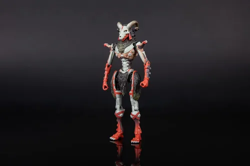 Vista 4 de Electronic Arts Apex Legends Figura de acción Revenant coleccionable de 6 pulgadas, Legendary: piel de bestia impía