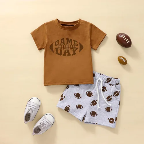 Vista 4 de Omkzanbi Traje de béisbol para niño pequeño, camiseta con estampado de béisbol, pantalones cortos para correr, 2 piezas, ropa de verano linda