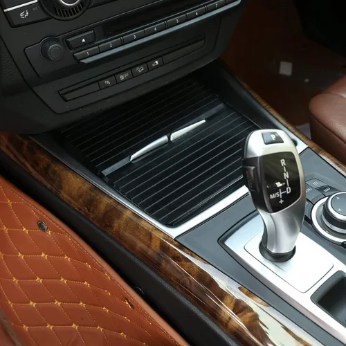 Vista 5 de YIWANG Molduras interiores de ABS cromadas para consola central de coche, decoración de marco de portavasos para BMW X5 E70 2008-2013 accesorios