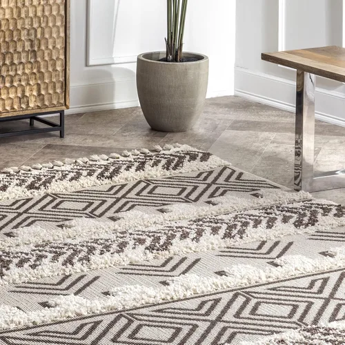 Vista 4 de nuLOOM Zuri - Alfombra tribal lanuda con bandas, 4 x 6, marrón