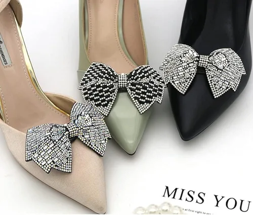 Vista 2 de HZYFPOY 2 clips de zapatos desmontables con lazo brillante para mujer, hebillas de zapatos extraíbles, accesorios decorativos para bodas, fiestas