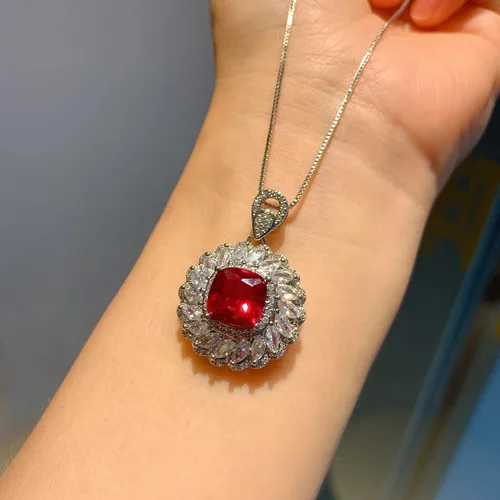 Vista 6 de Aretes chapados en oro de 18 quilates de 0.354 x 0.354 in con gema roja de imitación de paloma roja, juego de joyería para mujer, regalo de lujo