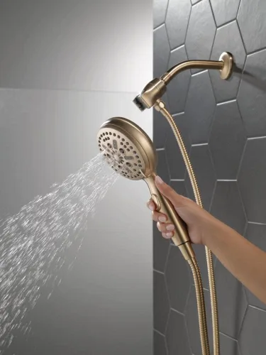 Vista 2 de Delta Faucet 54810-CZ-PK SureDock - Ducha magnética de mano, bronce champán, 7 ajustes de pulverización