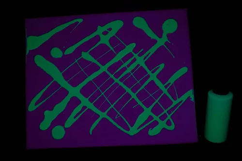 Vista 10 de DirectGlow - Pintura fluorescente reactiva para fiestas de témpera ultravioleta (surtido de 6 colores, botellas de 2 onzas)