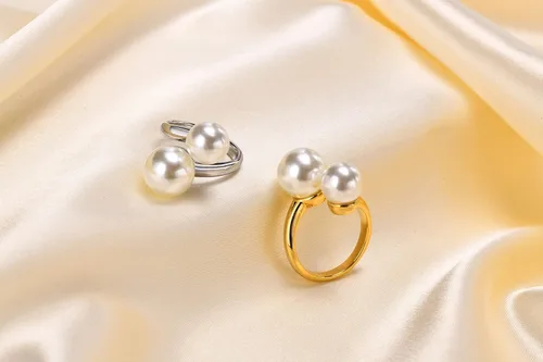 Vista 7 de Anillo de doble perla de imitación anillo grande de acero inoxidable chapado en oro para mujer