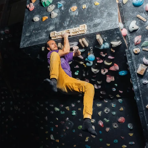 Vista 7 de YY Vertical Hangboards for Rock Climbing