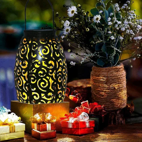 Vista 2 de esgarden Paquete de 2 faroles para exteriores mejorados de 15 lúmenes, regalos de jardinería, faroles solares para patio, luces colgantes