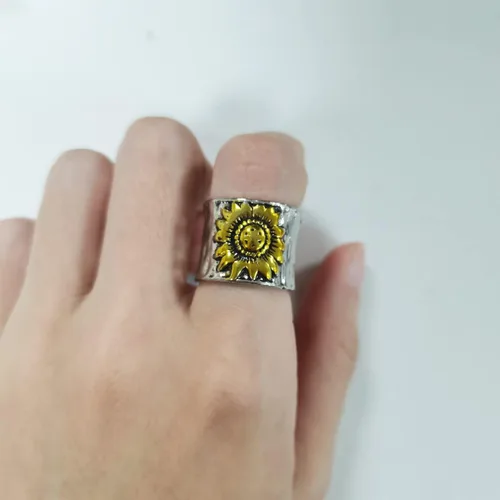 Vista 3 de Anillo de girasol vintage para mujeres y hombres, anillo giratorio de margaritas y girasoles, estilo bohemio, ancho y grueso, anillo de esperanza