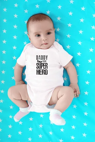 Vista 4 de CBTwear Daddy Is My Superhero - Ropa de bebé - Divertidos trajes para recién nacidos para niños y niñas