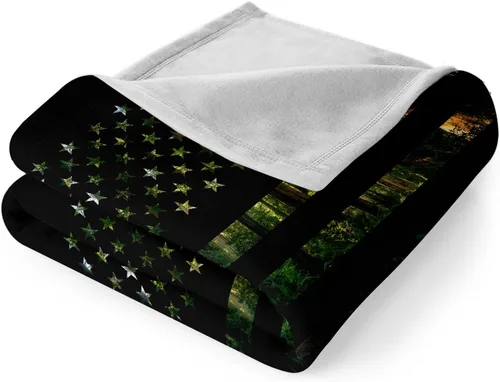 Vista 6 de Bedorm Manta de franela de forro polar con diseño de bandera estadounidense, diseño de bandera de Estados Unidos, diseño de camuflaje de bosque, 60