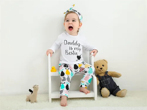 Vista 6 de KuKitty Conjunto de 3 piezas de camiseta de manga larga y pantalones de flores con diadema