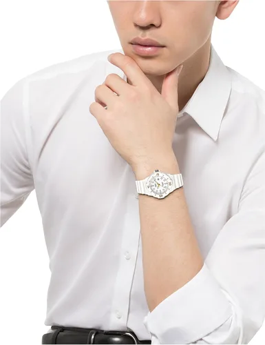 Vista 2 de CASIO Estándar LRW-200H-7E2JF, Movimiento de cuarzo