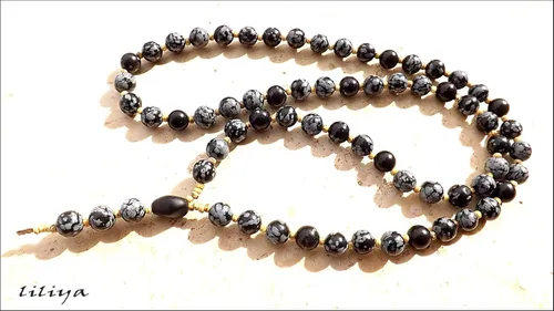 Vista 3 de Liliya Jewelry Collar de obsidiana de copo de nieve para hombre, piedra preciosa natural Y Lariat, amuleto de mano con protección de cristal