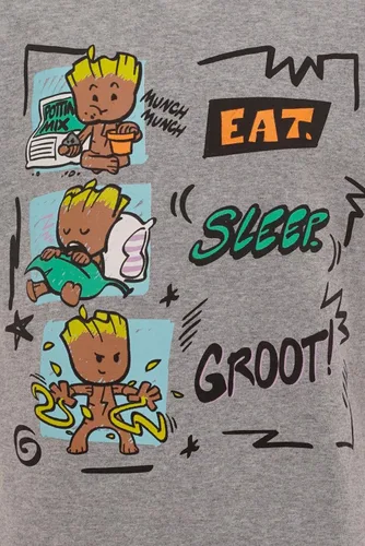 Vista 9 de Marvel Paquete de 3 camisetas de los Vengadores Spider-Man Thor de Iron Man para niños pequeños y grandes