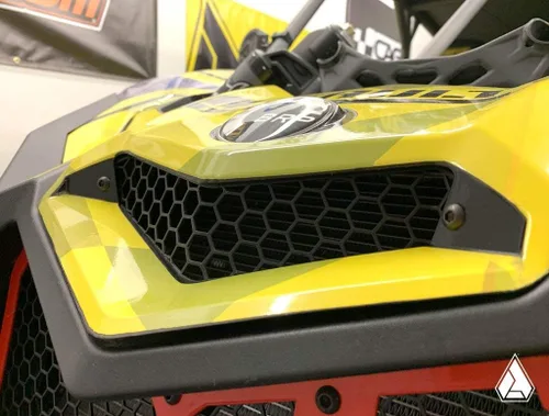 Vista 3 de Assault Industries 401005FG0701-Honey Comb Bonnet Grill (Can-Am Maverick X3 17-19)