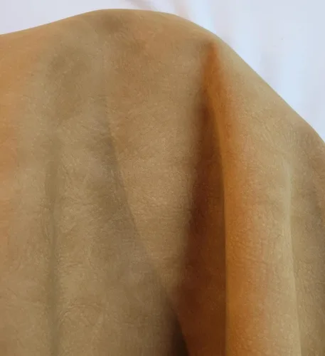 Vista 73 de NAT Leathers™ Cuero sintético sintético suave de piel sintética vegana marrón bellota (aprobado por PETA Vegano) por The Yard Piel sintética
