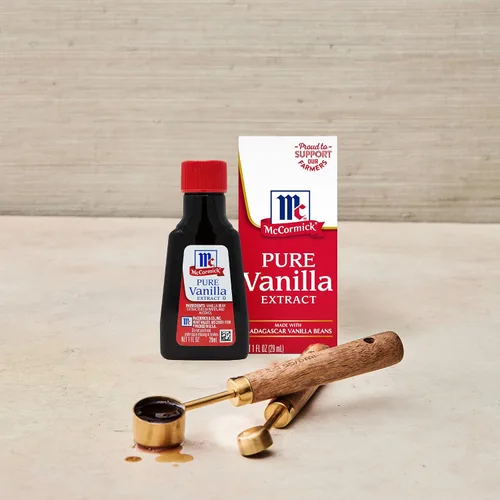 Vista 18 de Extracto de vainilla McCormick, puro, sin gluten, sin OGM, hecho con granos de vainilla de Madagascar, 1 fl oz