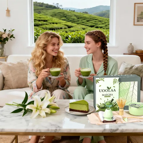 Vista 2 de Juego de té matcha tradicional, juego completo de 8 piezas con cuenco de cerámica Chawan con boquilla, batidor de bambú y soporte, cuchara, tamiz